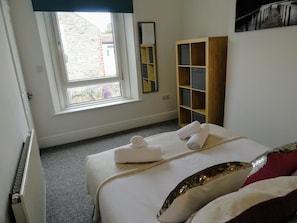 ハウス ベッド (複数台) | 客室ごとに異なる装飾、客室ごとに異なるインテリア、アイロン / アイロン台、WiFi (無料)