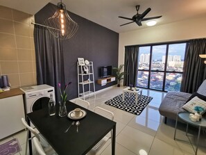 تلفزيون، مدفأة