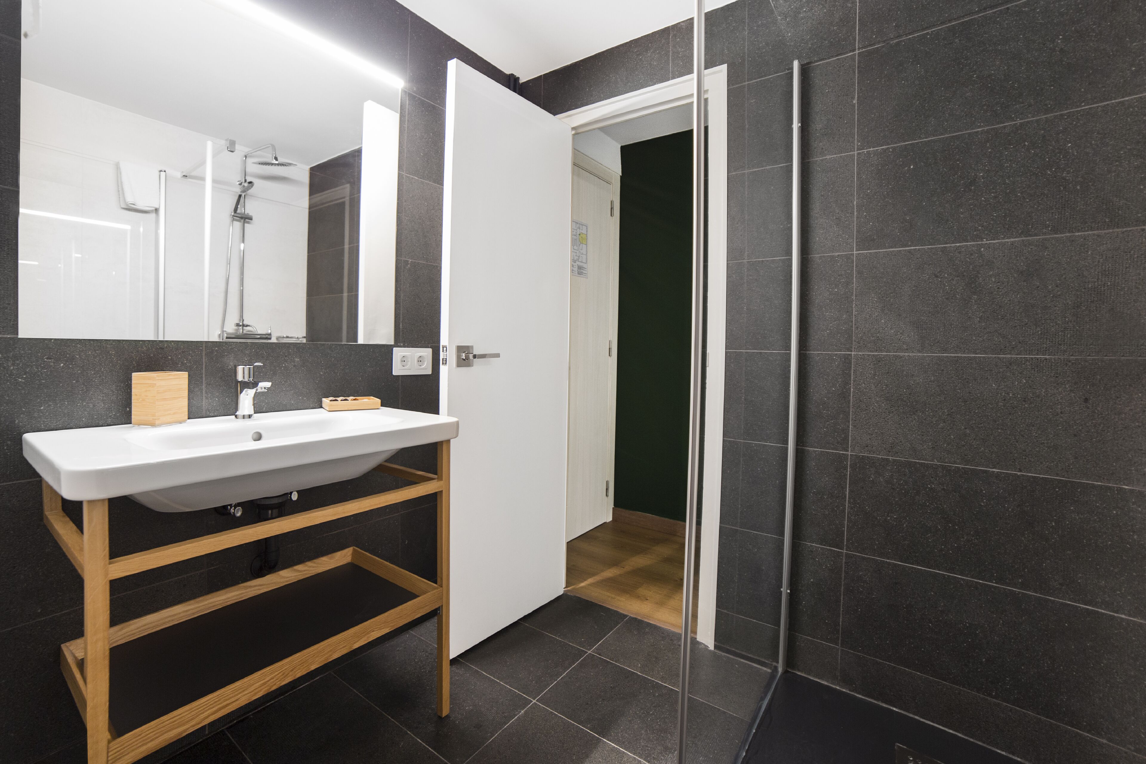 Photo - Glaner Hotel Cafe