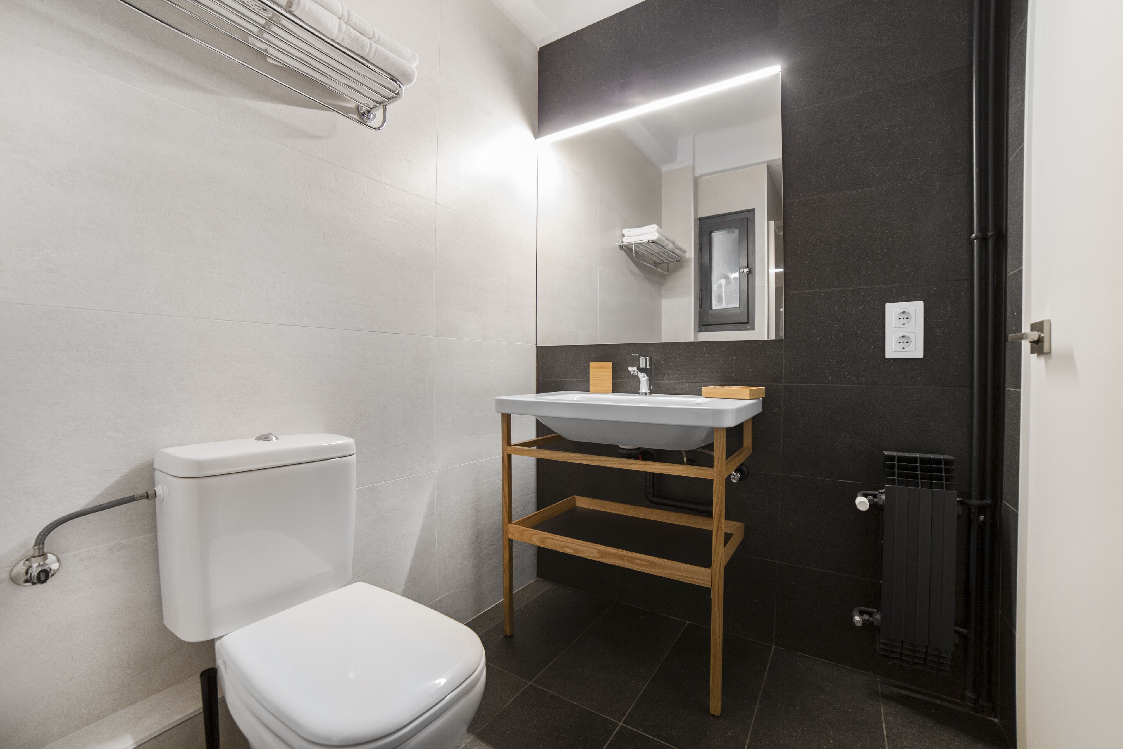 Photo - Glaner Hotel Cafe