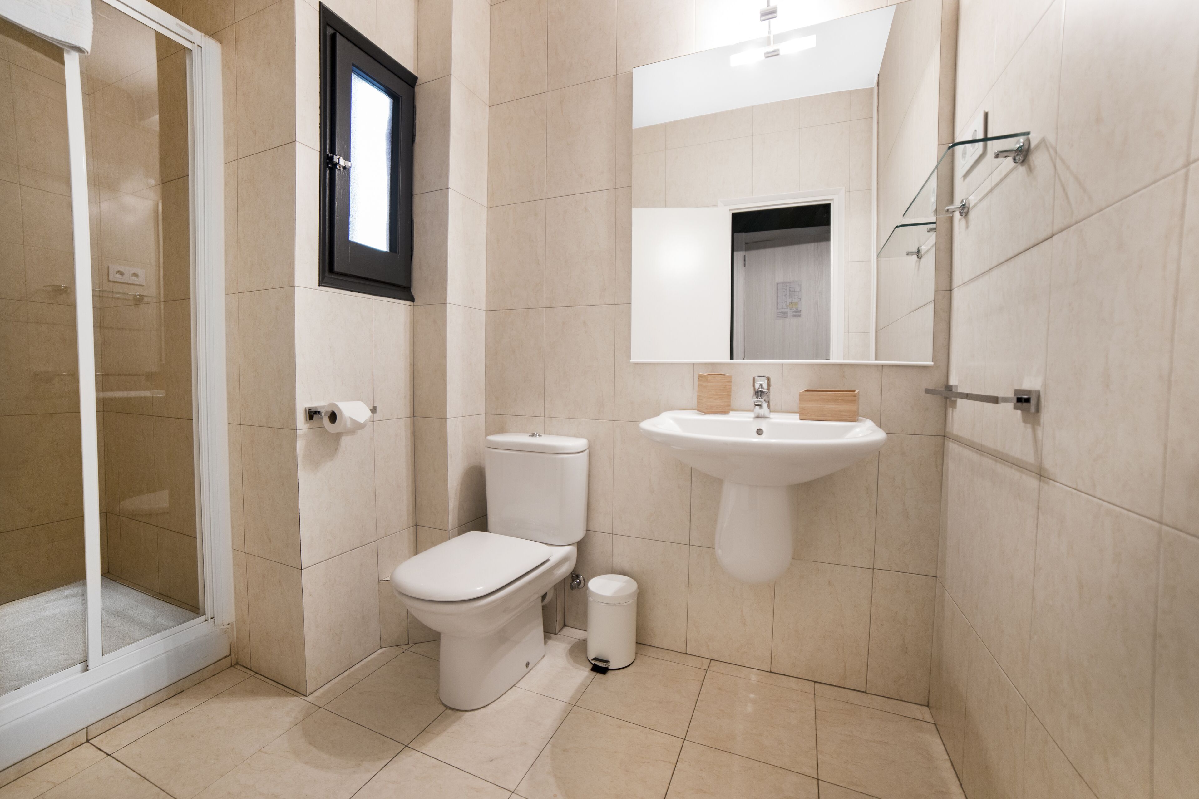 Photo - Glaner Hotel Cafe