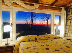 Triple Room, Multiple Beds (Cuore)