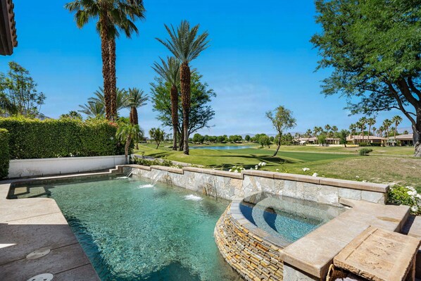 A heated pool - PGA West Golf Course and Lake View Pool/Spa Home (La Quinta)