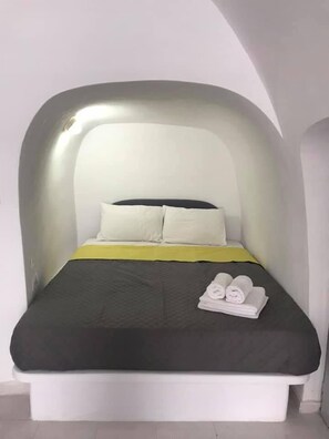 Cave House, Village View | デスク、防音設備、WiFi (無料)
