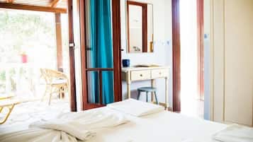Apartment, Garden View | 1 bedroom, Select Comfort beds, soundproofing, iron/ironing board