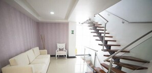 Smart TV - Olaya Plaza Hotel (Pereira)