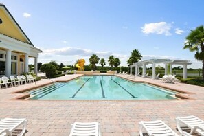 Piscina externa