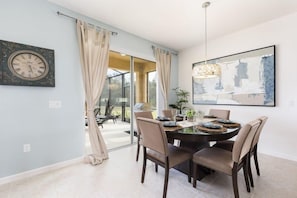 House | In-room dining