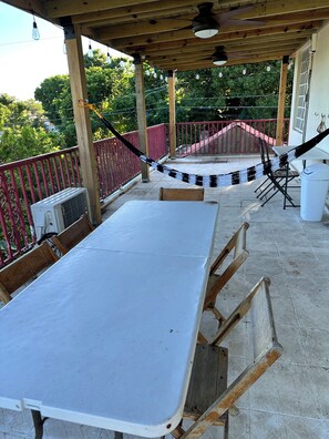 Outdoor dining