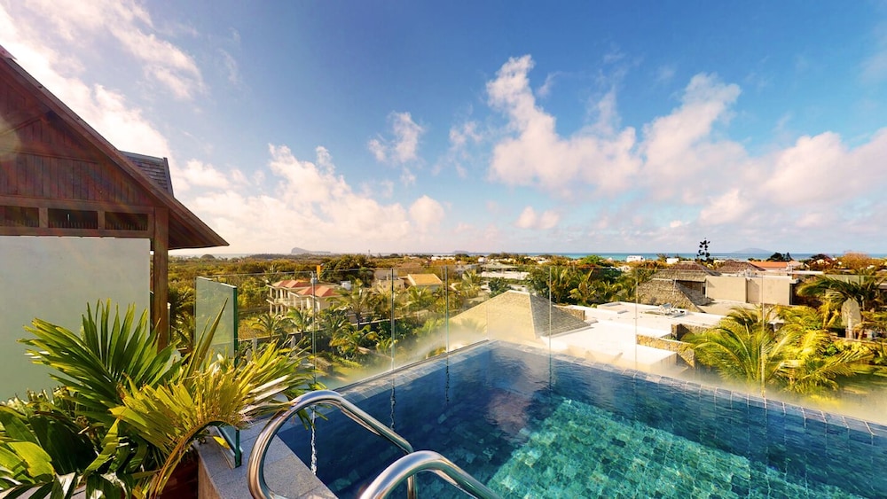 Mythic Suites & Villas - Location de vacances à Grand-Gaube by null