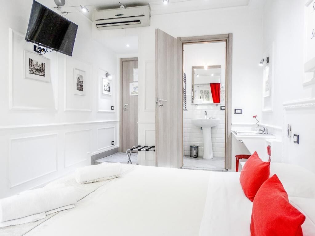 Photo - Rome Central Inn