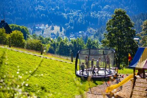 Children’s play area  – outdoor - Amenity Hotel & Resort Špindlerův Mlýn (Spindleruv Mlyn)