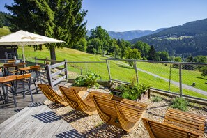 Sun deck