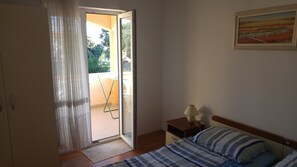 2 Schlafzimmer, Bügeleisen/Bügelbrett, WLAN, Bettwäsche