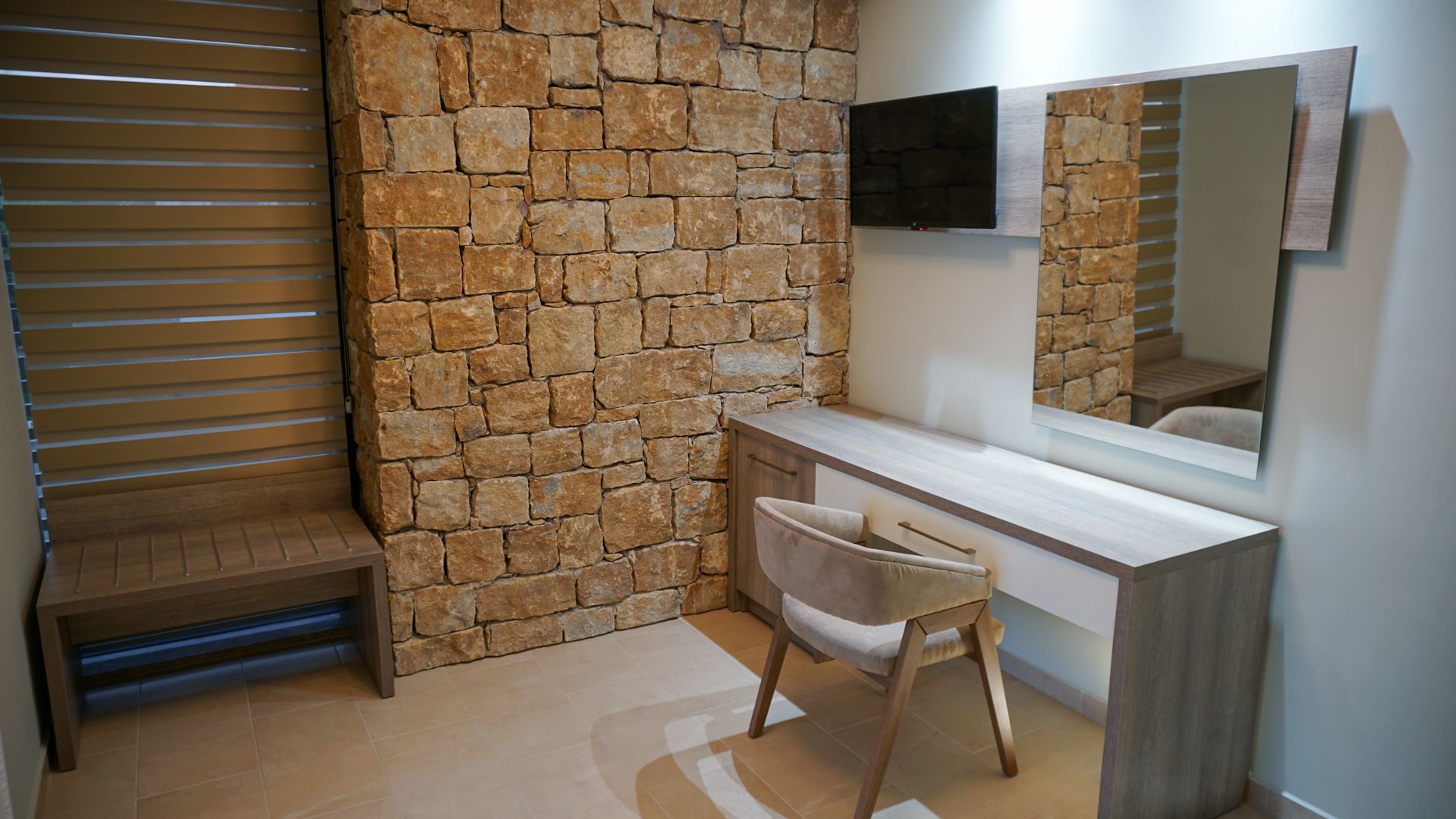 1 bedroom, premium bedding, tempur-pedic beds, minibar