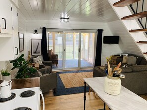 Smart TV, DVD player, books