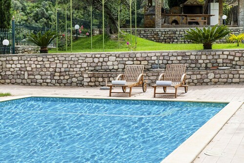 TLA Villa with Pool and Panoramic view