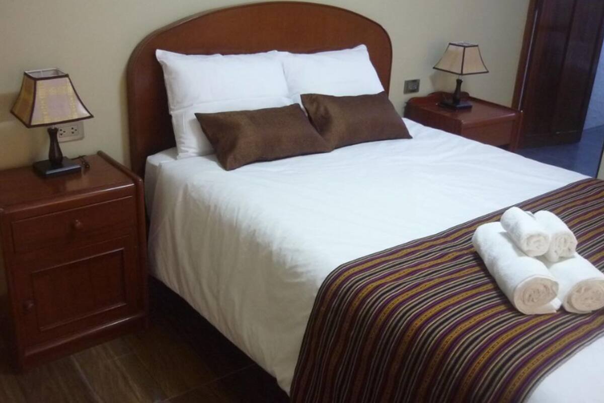 Single Room | Desk, laptop workspace, free WiFi, bed sheets