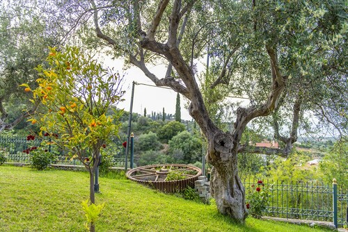 Super Villa with pool  and panoramic view