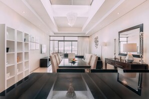 Interior - 905 Flatrock (Cape Town)