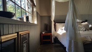 Premium suite, 1 tweepersoonsbed, privébadkamer, uitzicht op tuin | Uitzicht vanuit de kamer