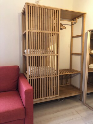 Interior - "SHIBUYA NOREN" ,Room wi-fi,New popular area (渋谷区)