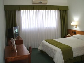Room - EL MIRADOR HOTEL SPA (Colonia del Sacramento)