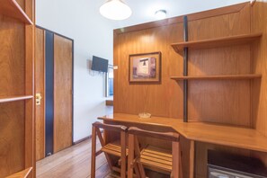 Superior-Dreibettzimmer | Hochwertige Bettwaren, Minibar, Zimmersafe, Verdunkelungsvorhänge