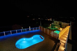 2 outdoor pools - Lake View Suites (Apokoronas)