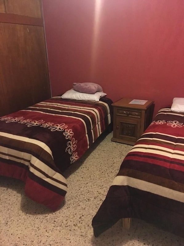 Free WiFi, bed sheets
