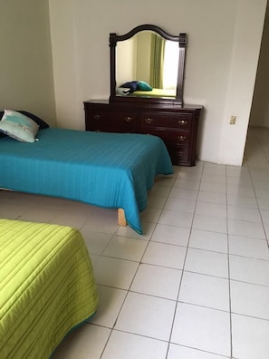 Free WiFi, bed sheets