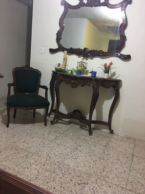 LCD TV