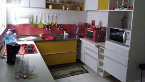 บ้านพักสำหรับครอบครัว, 4 ห้องนอน | บริเวณรับประทานอาหารสำหรับครอบครัว