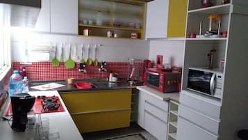 Casa família, 4 quartos | Opções para refeição em família