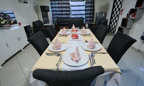 包含每日欧式早餐