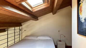 1 habitación y ropa de cama