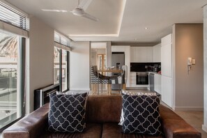 Executive Apartment | Living area