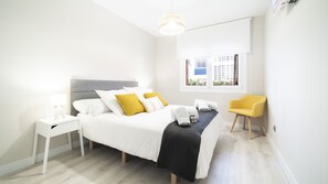 2 chambres, fer et planche Ă repasser, Wi-Fi, draps fournis