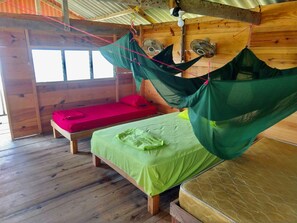 Standard Cabin, Partial Ocean View | 1 bedroom, bed sheets