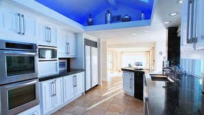 Interior detail - Vista Del Mar (La Jolla)