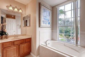 Bathroom - Calabay Parc 5BR 5BA Pool Home (Davenport)