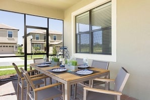 House | Terrace/patio
