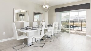 House | In-room dining - 9BR ChampionsGate Pool Home (Davenport)