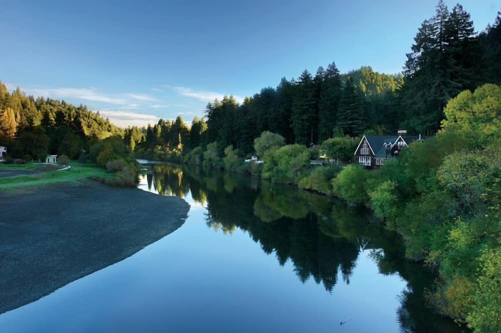 Highland Dell Lodge