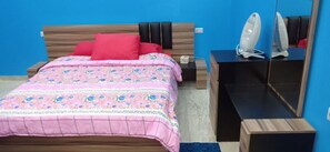 アパートメント 2 ベッドルーム | アイロン / アイロン台、WiFi (無料)