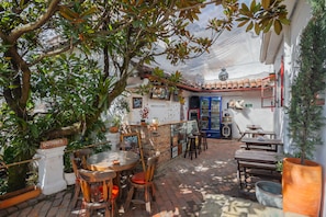 Bar (en la propiedad)