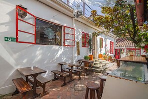 Snack bar - Botanico Hostel (Bogotá)