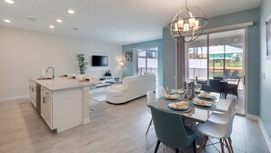 Maison | Restauration dans la chambre