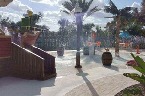 House | Children’s pool