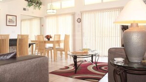 House | 2 bedrooms, desk, free WiFi - 2BR 2BA Townhome in Mango Key (Kissimmee)